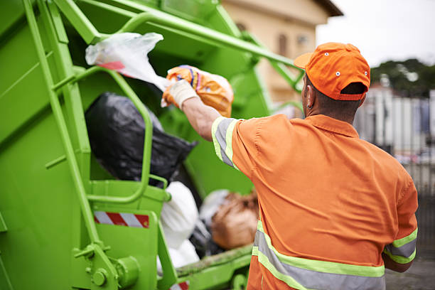 Best Retail Junk Removal  in Holt, MI