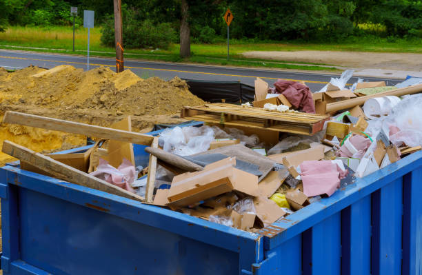 Best Carpet Removal and Disposal  in Holt, MI